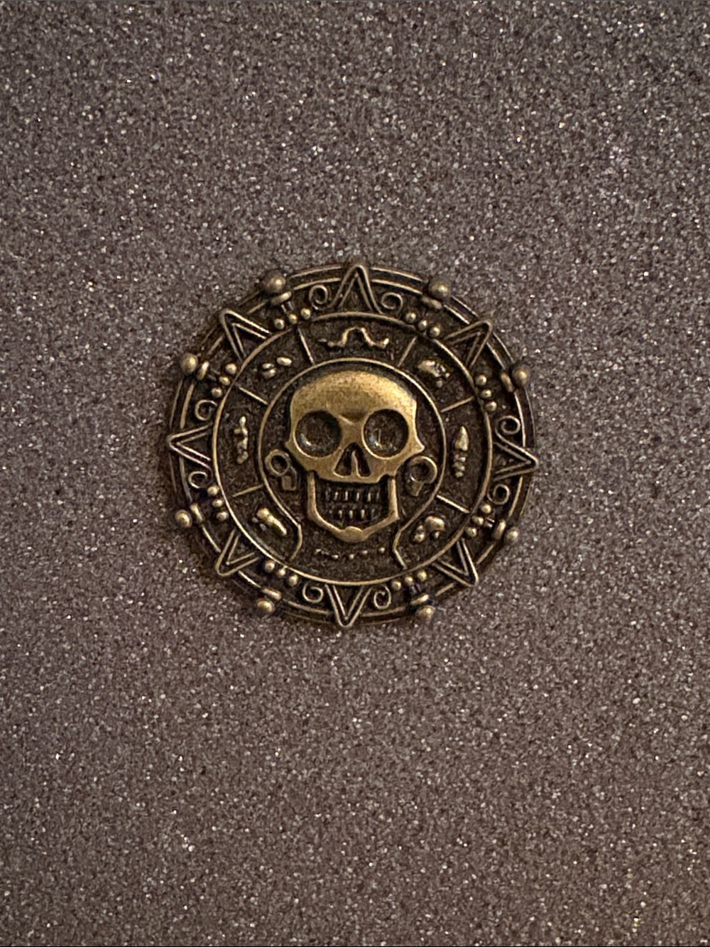 Pirates of the Caribbean Disney pin- 2008